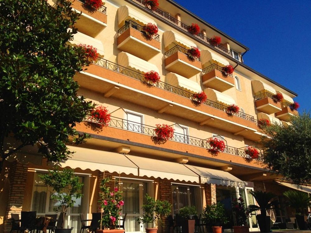 Hotel Pace 3*